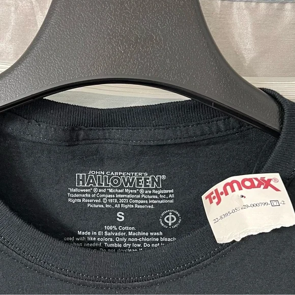Halloween Michael Myers Boogeyman Black T-Shirt - Picture 5 of 6